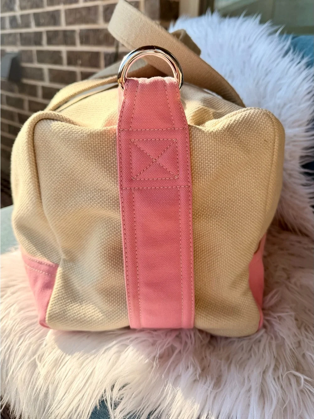 AUTHENTIC VINTAGE CHANEL SPORTS DUFFLE / BOSTON BAG 🩷